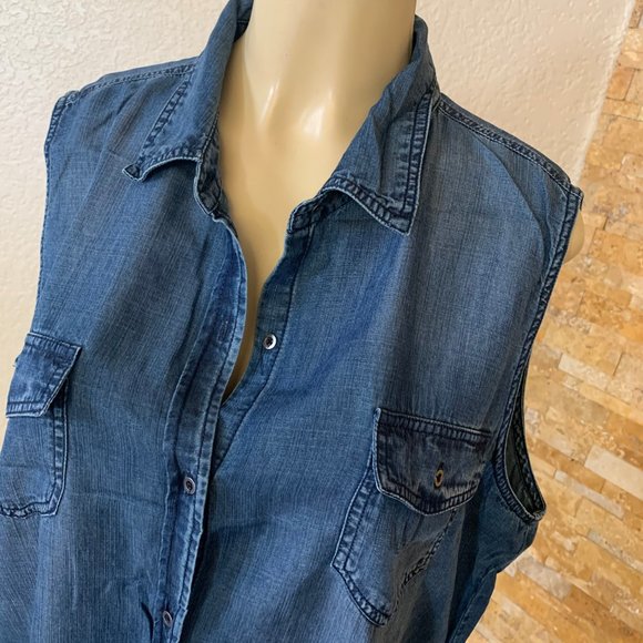 Buffalo David Bitton Tops - BUFFALO by David Bitton Sleeveless Top